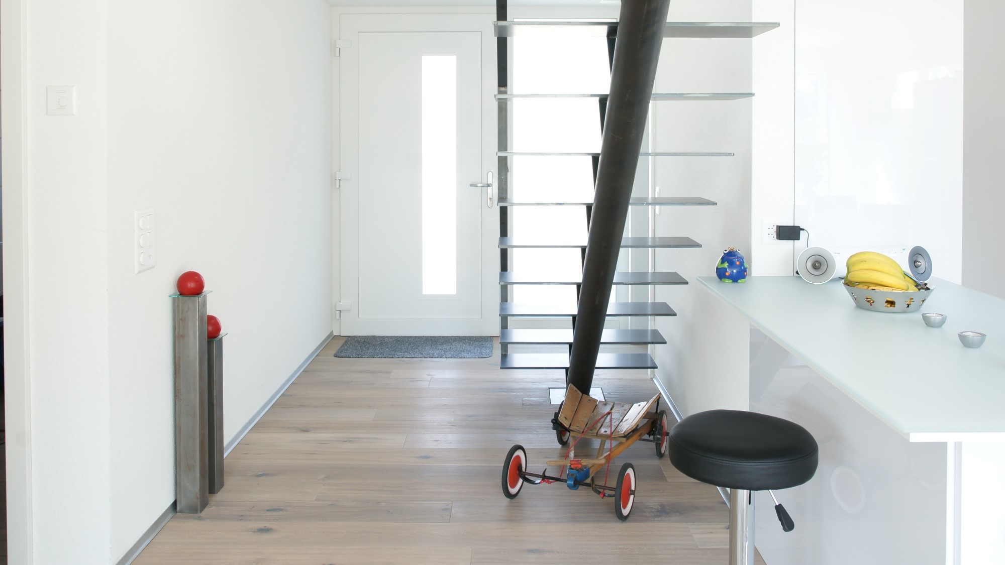Einholmtreppe Stahl roh geölt